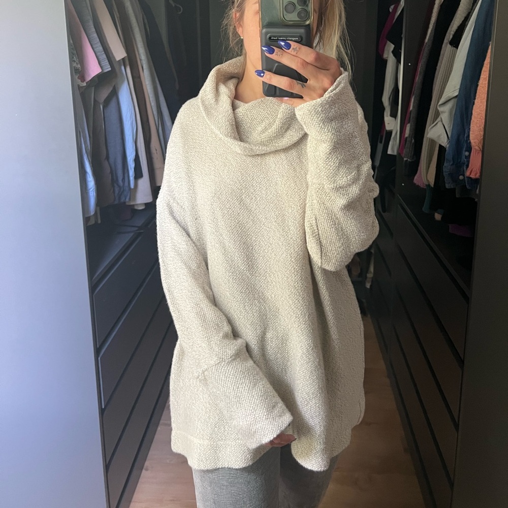 Ava & Viv Cream Knit Sweater - Picture 3 of 8